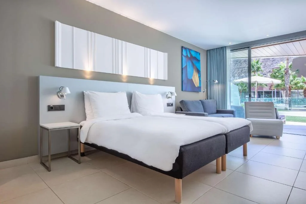 Camera Superior con accesso alla piscina — Radisson Blu Resort & Spa, Gran Canaria Mogan