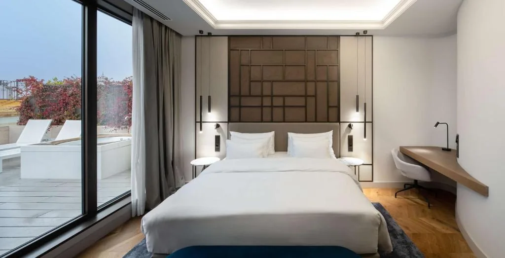 Collection Premium Room with Terrace and Hot Tub — Radisson Collection Hotel, Magdalena Plaza Sevilla