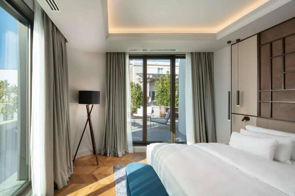 Junior Suite with Hot Tub and Terrace — Radisson Collection Hotel, Magdalena Plaza Sevilla