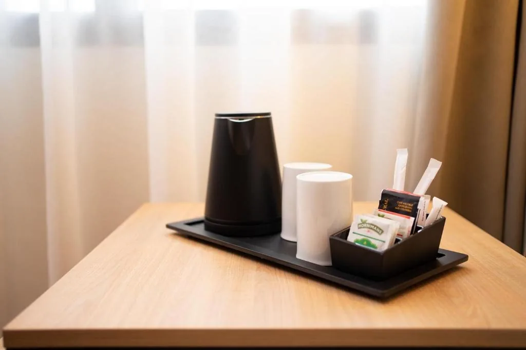 Habitación Doble adaptada para personas con movilidad reducida - No fumadores - 2 camas — Ramada by Wyndham Madrid Getafe