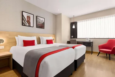Ramada by Wyndham Madrid Tres Cantos — Foto 12