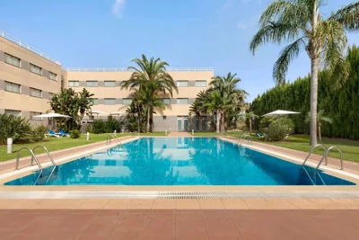 Ramada by Wyndham Valencia Almussafes — foto 3