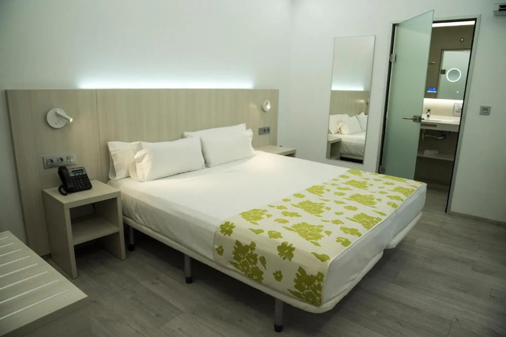 Habitación Doble Grande — Rambla Alicante