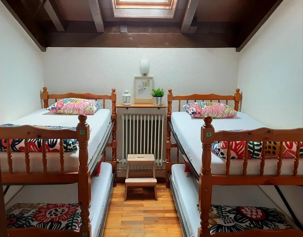 Vierbettzimmer Standard — Refugio La Ardilla Real