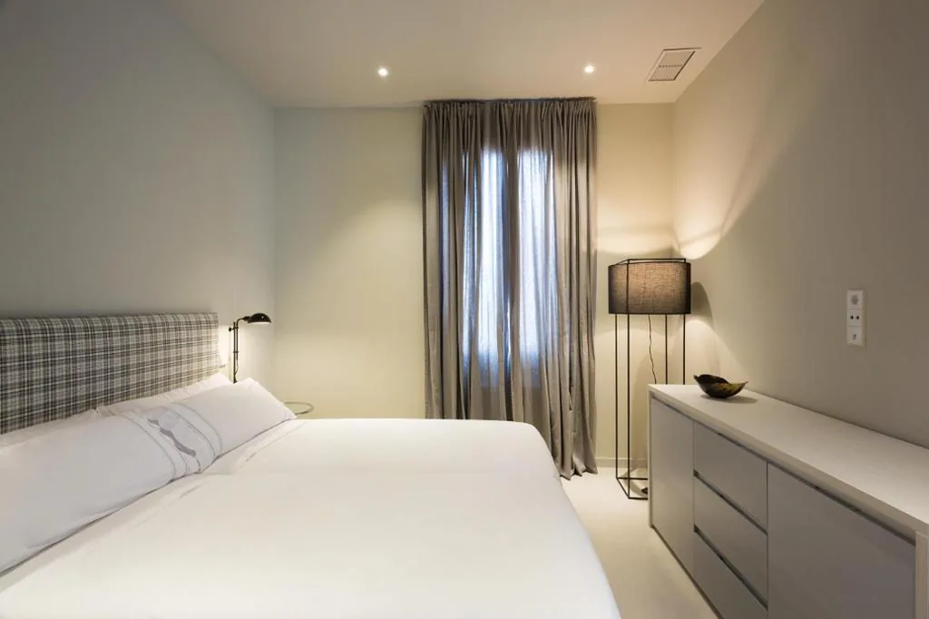 Appartement avec terrasse — Regente Hotel