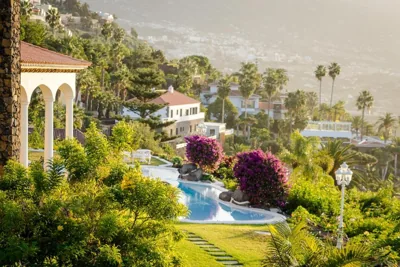 Relaxing villa Heated pool Luxurious views Massage — Foto 4