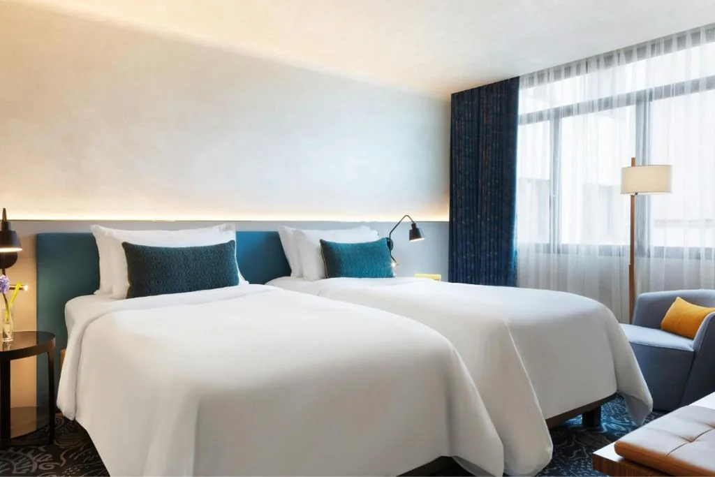 2ベッドルーム・ファミリールーム — Renaissance Barcelona Hotel