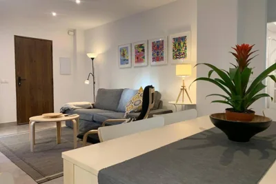 RENOVATED HOUSE IN OLD TOWN MARBELLA. — foto 11