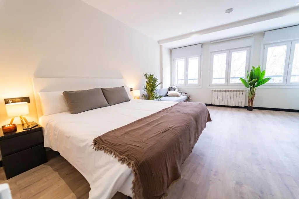 Camera quadrupla classica — Rental Room Paseo Zorrilla 100 Coliving