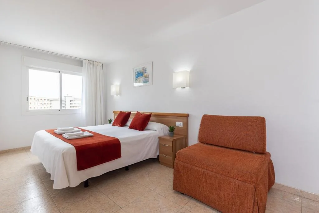 Rentalmar Pineda Suites