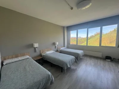 Residencia Albergue Jaca — foto 2