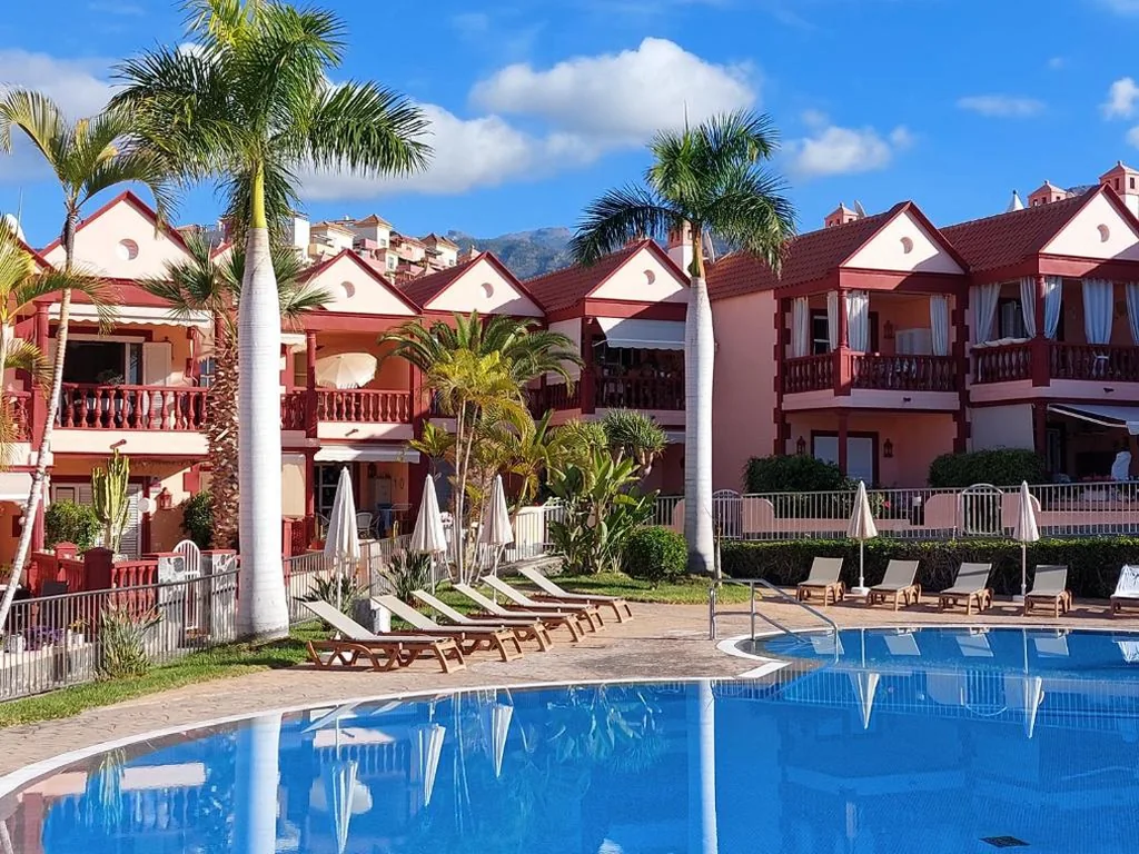 Casa com 4 quartos — Residencia El Duque - 1, VILLA MARIUS