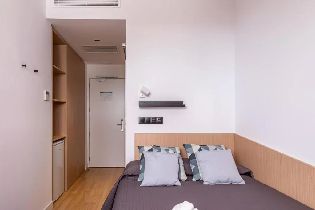 Tweepersoonskamer — Residencia Universitaria Resa Málaga Centro