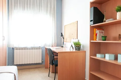 Residencia Universitaria Resa Sant Jordi — Foto 9