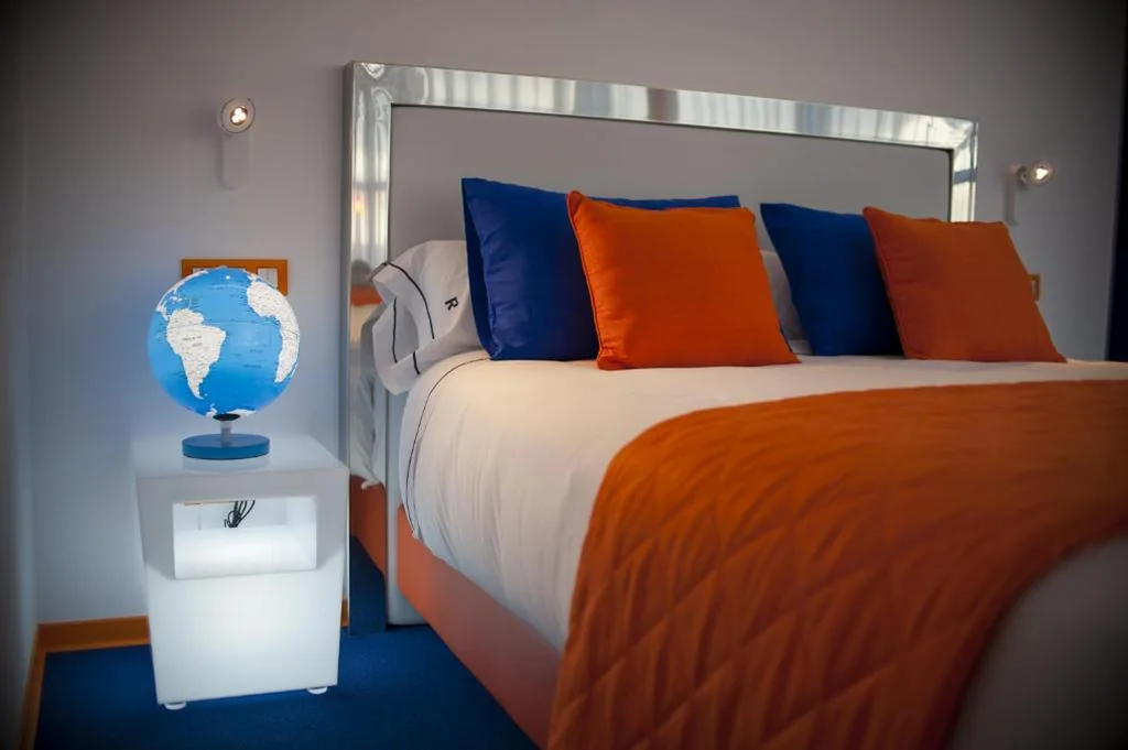 Quarto Duplo — Resotel
