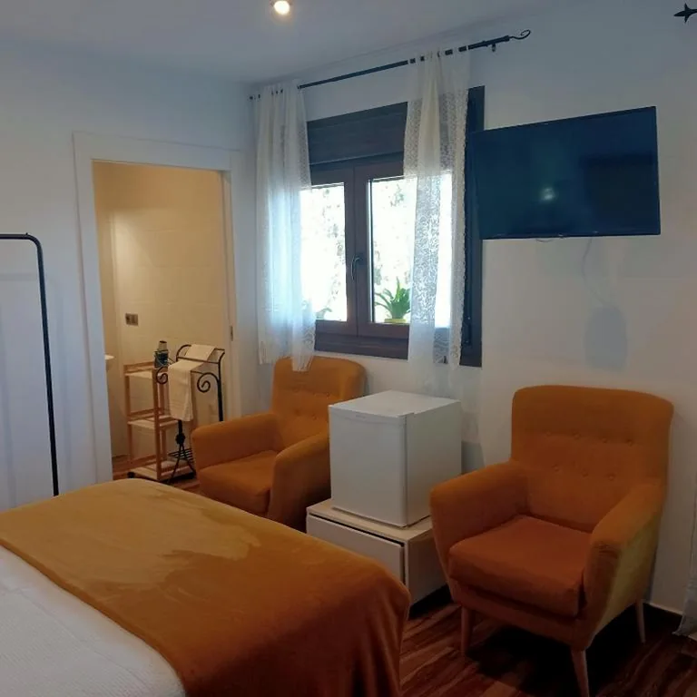 Habitación Doble — Restaurante & Hotel Rural El Mirador de Trevejo,ideal para parejas