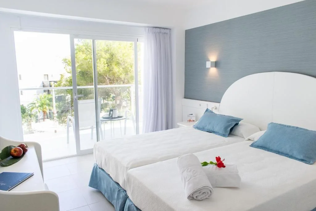 Camera Comfort — Reverence Life Hotel - Adults Only