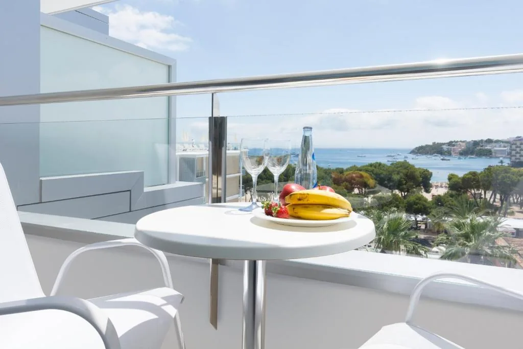 Quarto Duplo Privilege — Reverence Mare Hotel - Adults Only
