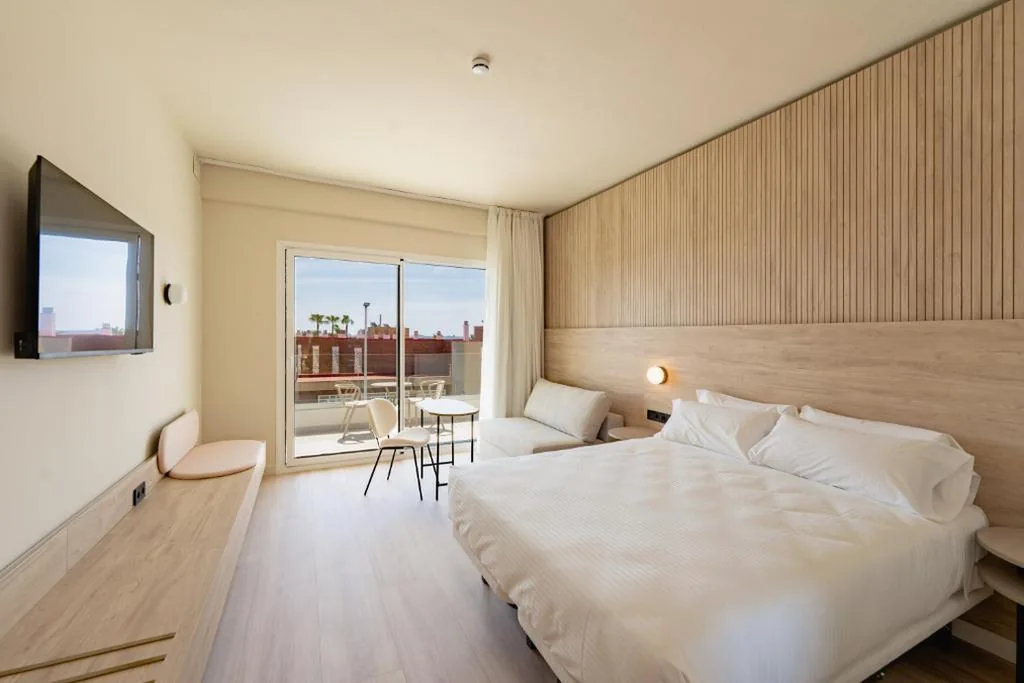 Habitación Supreme (2 adultos + 1 niño) — RH Silene Hotel & Spa 4 Sup