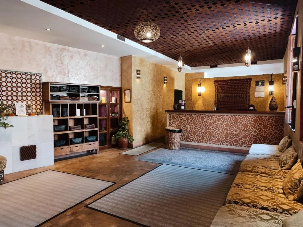 Habitación Superior - 1 cama grande — RIAD MEDINA MUDEJAR BAÑOS ARABES