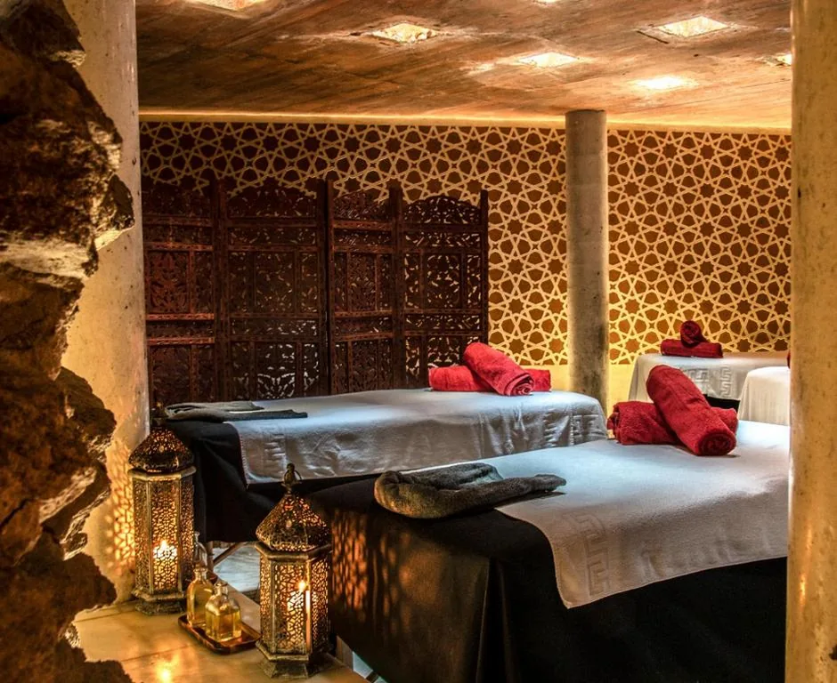 RIAD MEDINA MUDEJAR BAÑOS ARABES
