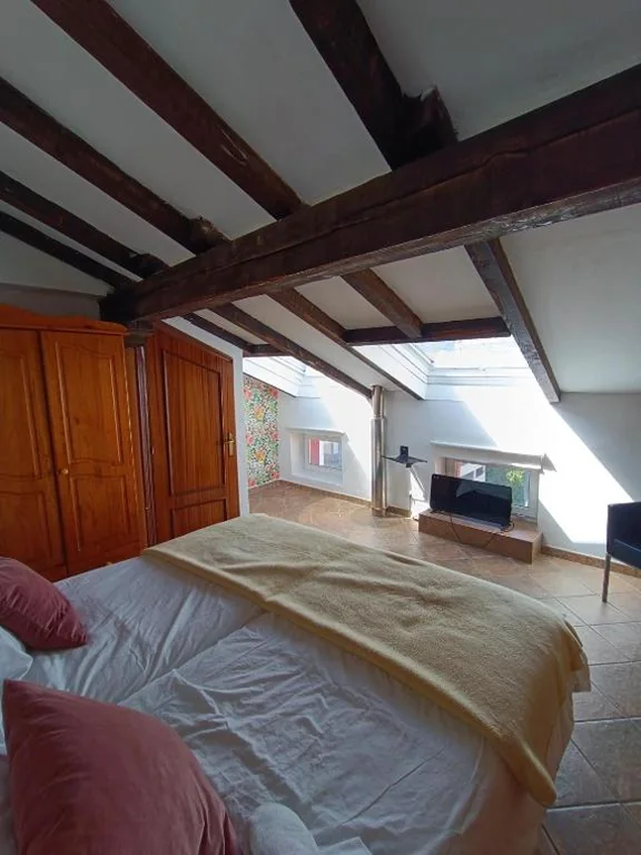 Vierbettzimmer mit Bad — Rin Rooms