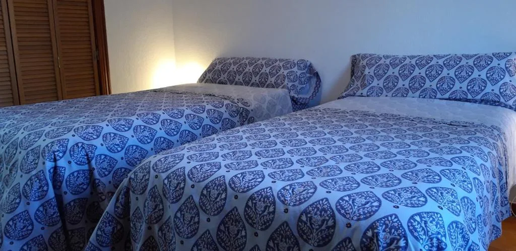 Habitación Doble con baño privado — Rio Manilva