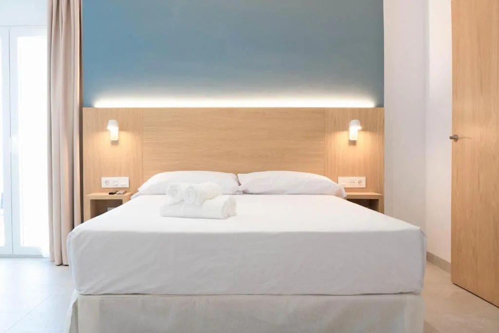 Habitación Deluxe — Rio Salado Conil Hostal