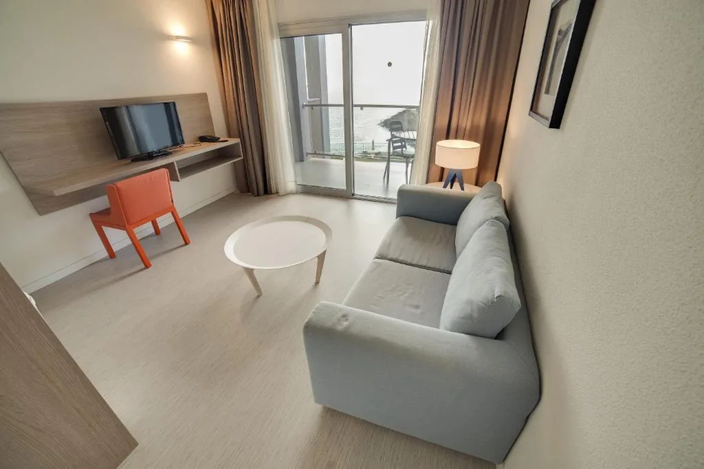 海景Junior Suite — Riviera Vista