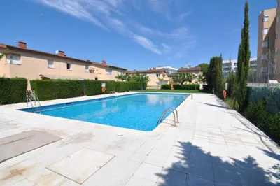 RNET - Port Estrella 31 - Roses Costa Brava — foto 4