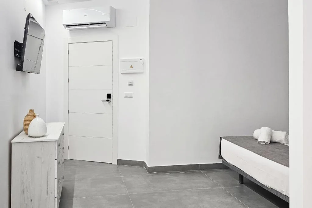 Ro's Lil Suites San Juan Alicante