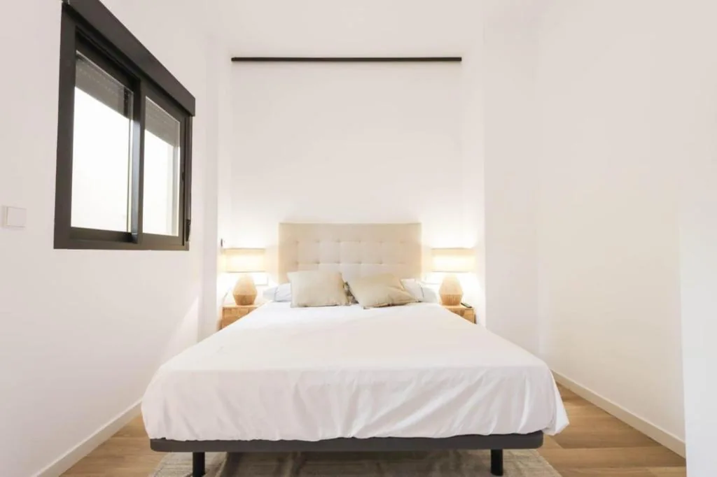 Habitación Doble con balcón — Roca 26