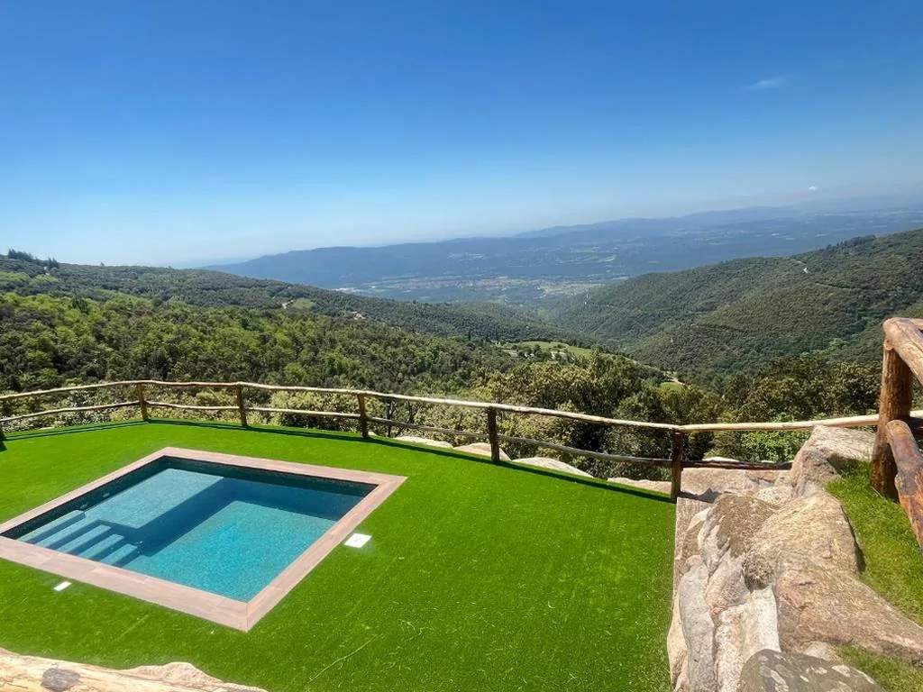 3-Bedroom Villa — Roca negra Montseny