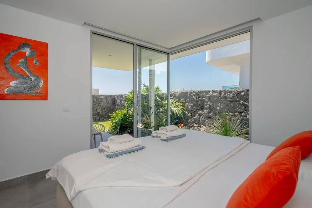 Rocavista - Villa with heated rooftop pool and amazing ocean view