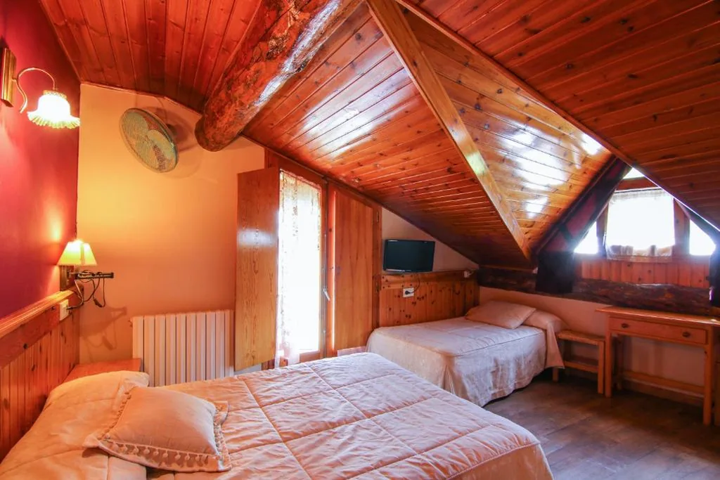 Habitación cuádruple — Roch Hotel