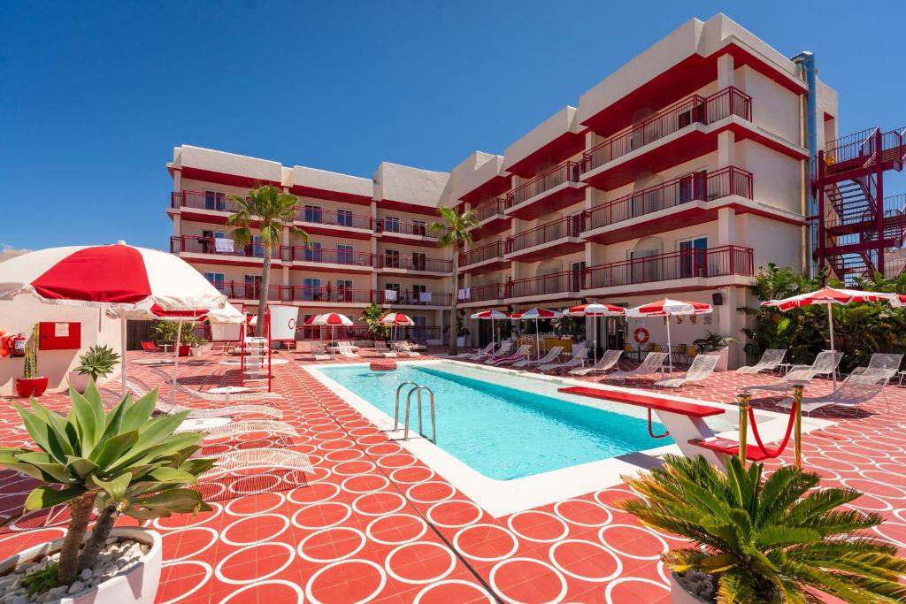 Romeos Ibiza - Adults Only en Bahía de San Antonio