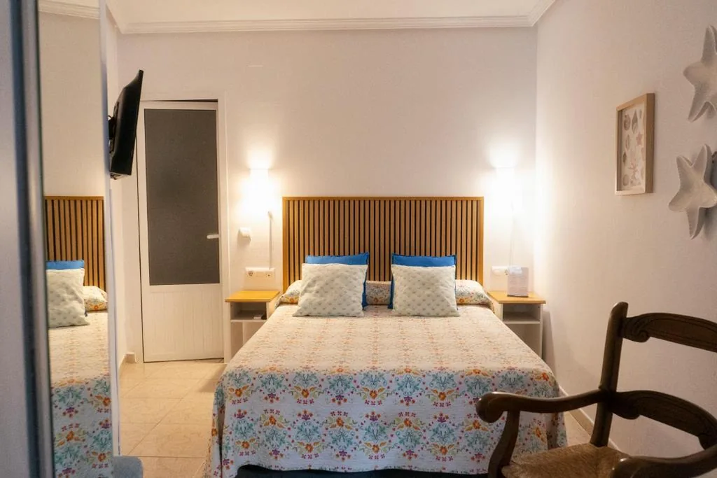 Camera doppia economica — Rompeolas Playa