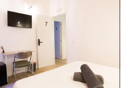Room in Alicante Plus 7 — photo 5