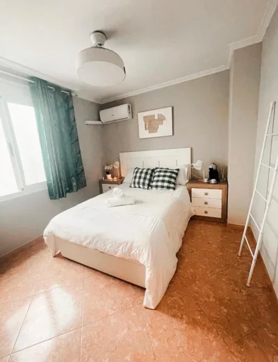Room in Alicante with shared terrace 8 Agost — foto 2