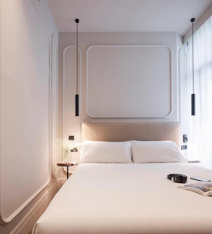 Habitación Acogedora — Room Mate Oliveira - City Centre, Valencia