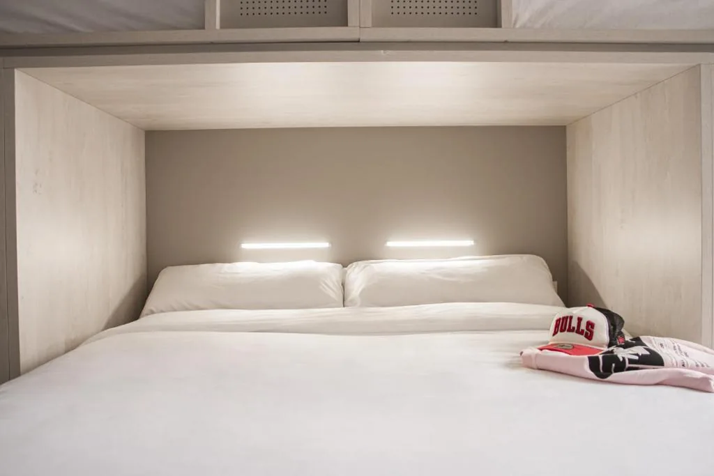 Habitación Familiar Deluxe (4 adultos) — Room Salvador