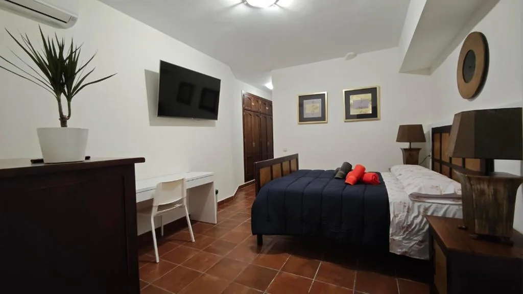 Double Room — Rooms Flor del Pato