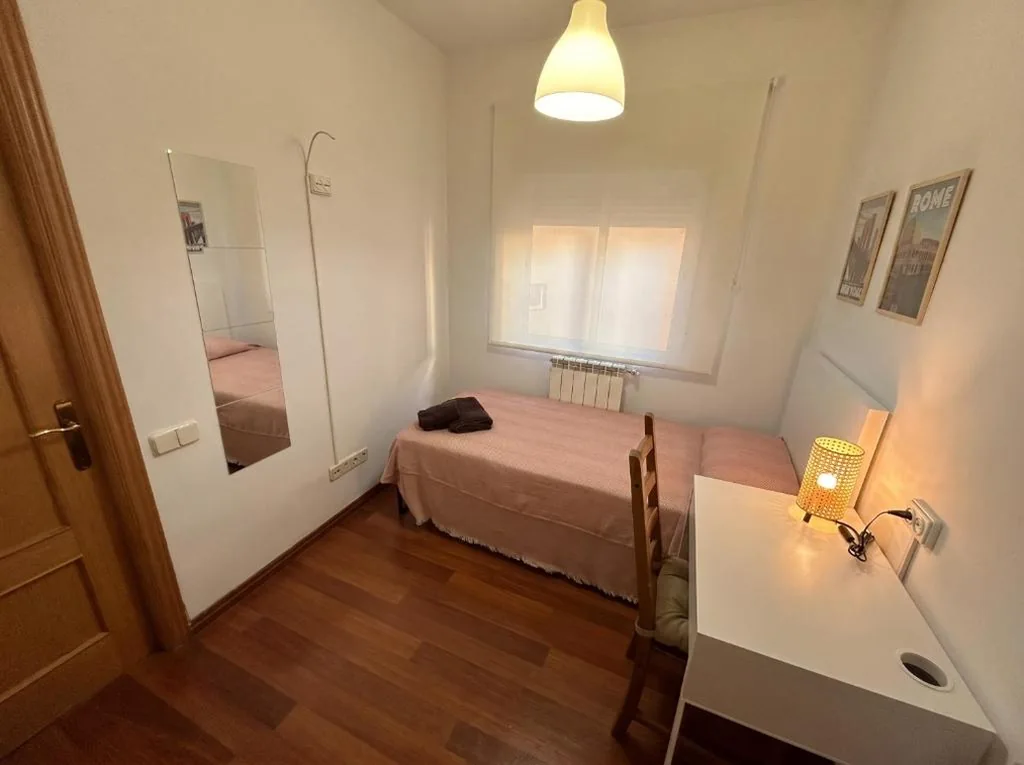 Einzelzimmer — Rooms La Latina, junto a Plaza Mayor