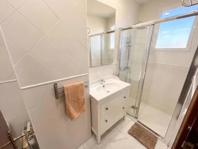 Rooms Rey, junto al Palacio Real y la Gran Vía — foto 8