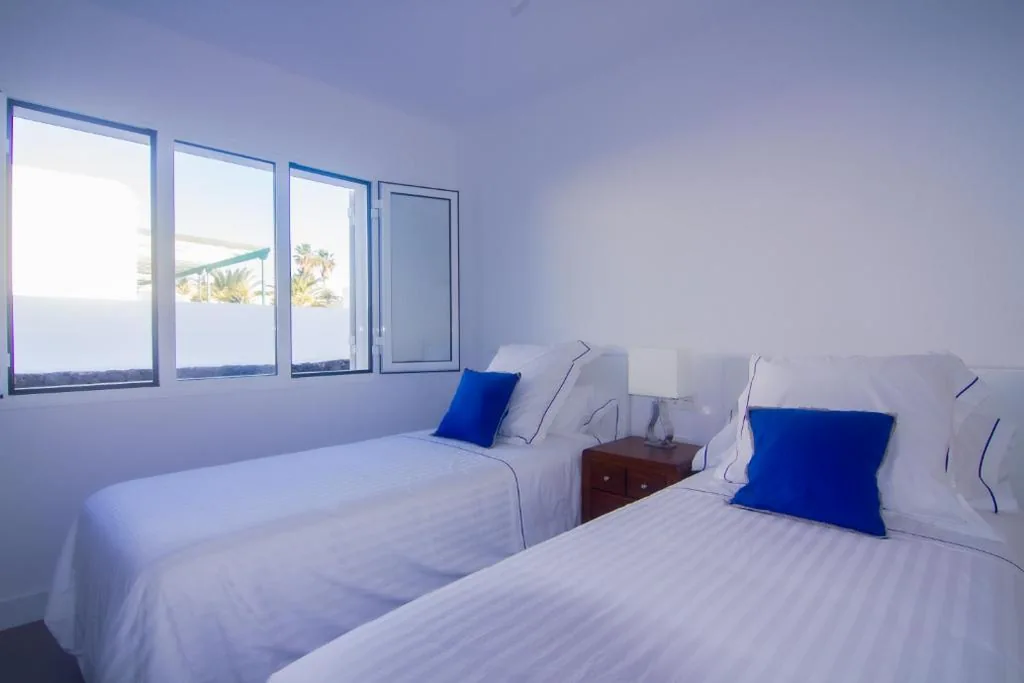 Rooms & Suites Princesa Leticia - Puerto del Carmen, Lanzarote - Near the Beach