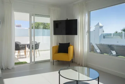 Rooms & Suites Princesa Mercedes - Puerto del Carmen, Lanzarote - Near the Beach — foto 9