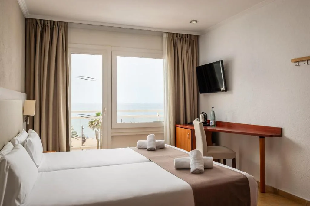 Chambre double avec vue sur la mer - 1 ou 2 lits — Rosamar & Spa 4*s