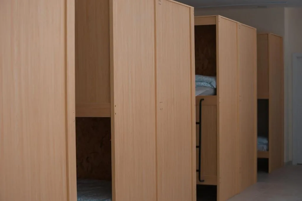 Letto in dormitorio condiviso riservato alle donne — ROX Madrid