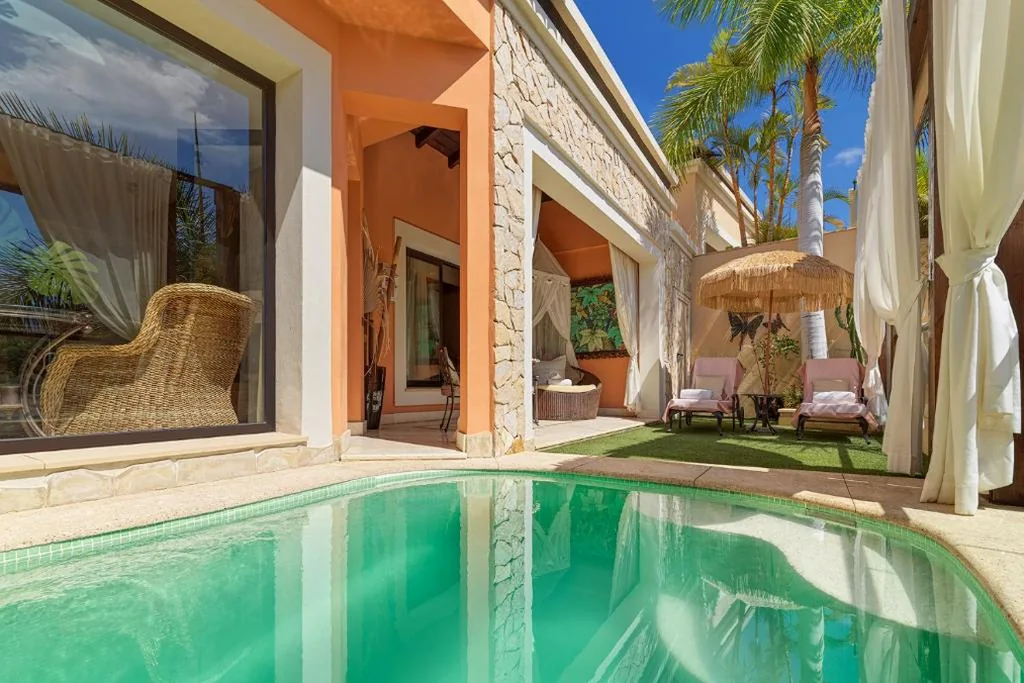 プライベートプール付きVilla Duquesa — Royal Garden Villas, Luxury Hotel