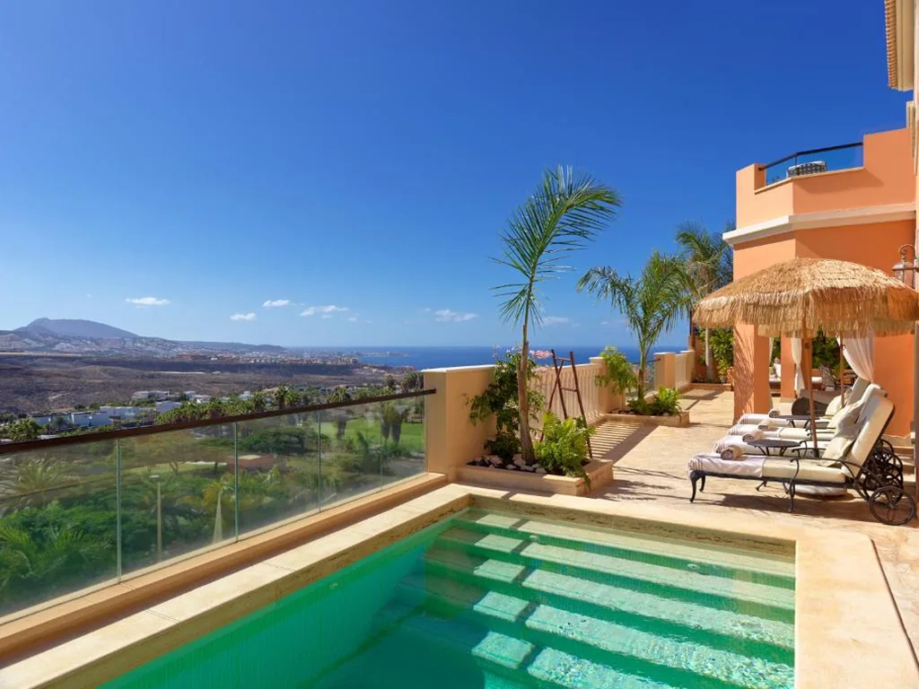 プライベートプール付きVilla Imperial — Royal Garden Villas, Luxury Hotel